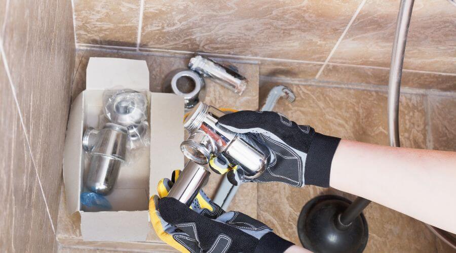 Expert flood damage restoration services in Cutler, IL